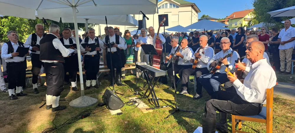 Tisuće hodočasnika na slavlju svetkovine Velike Gospe u Brodskom Vinogorju