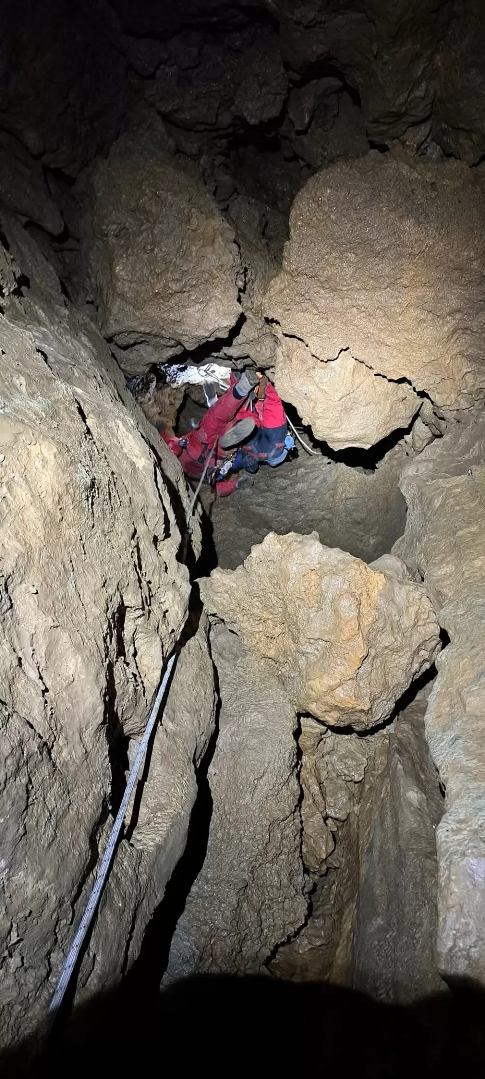 Prva samostalna speleo vježba HGSS Stanice Požega na Papuku