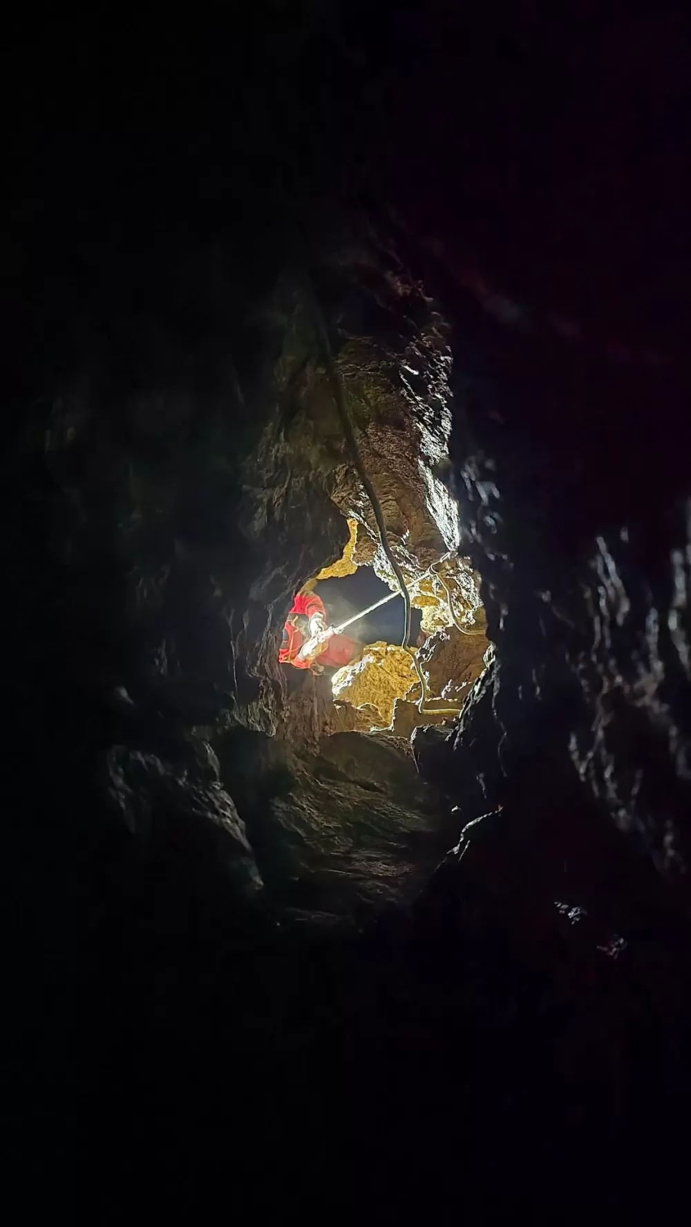 Prva samostalna speleo vježba HGSS Stanice Požega na Papuku