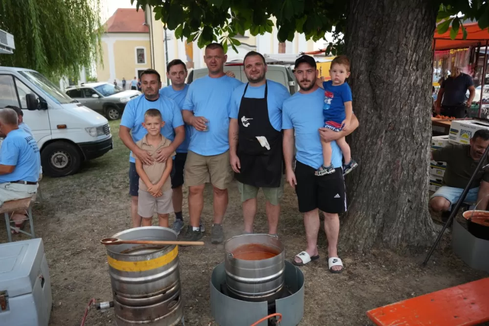 [FOTOGALERIJA] Čobanijada u Sibinju kroz objektiv našeg foto reportera