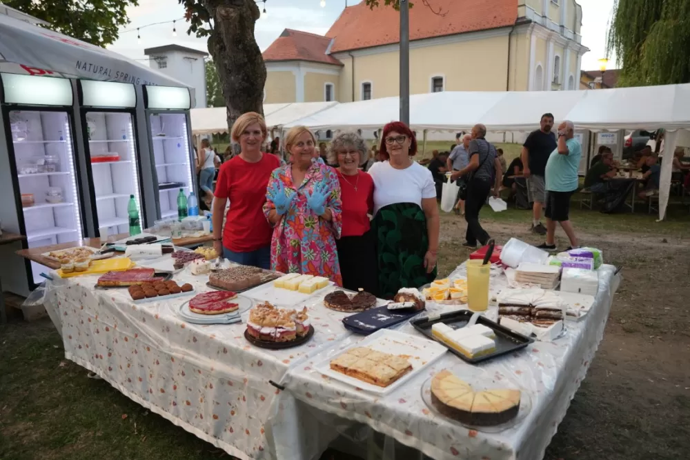 [FOTOGALERIJA] Čobanijada u Sibinju kroz objektiv našeg foto reportera