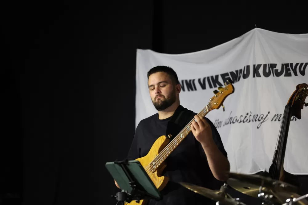 (FOTOGALERIJA) Drugi dan Duhovnog vikenda u Kutjevu