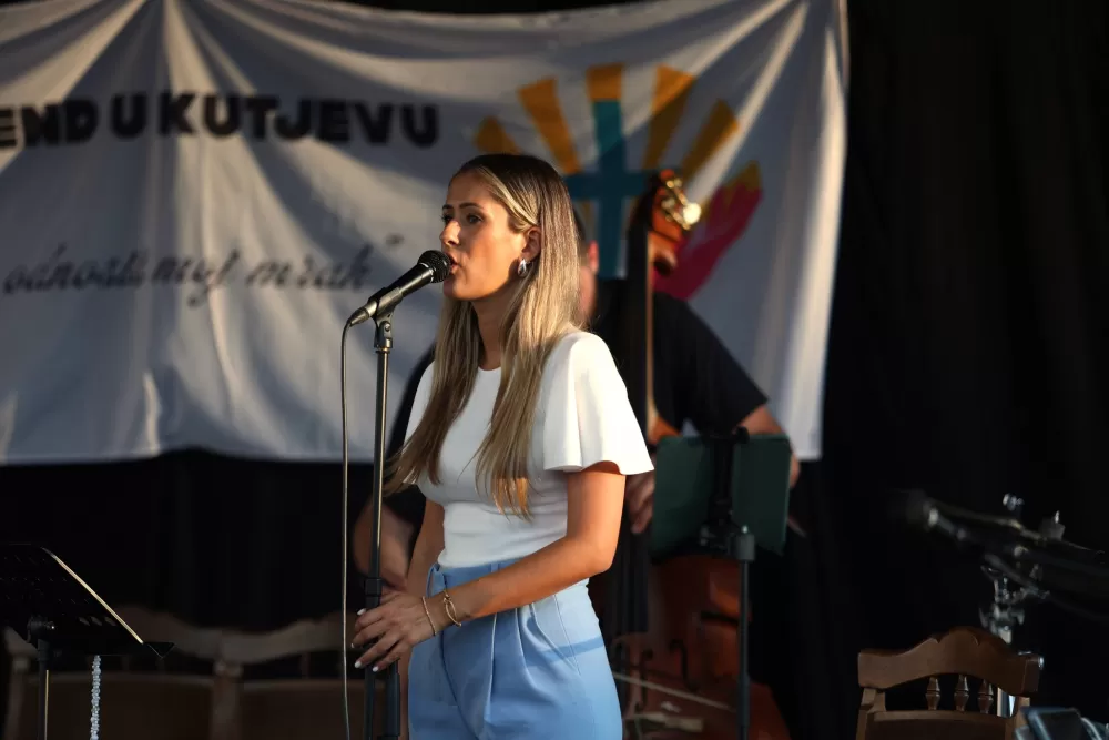 (FOTOGALERIJA) Drugi dan Duhovnog vikenda u Kutjevu