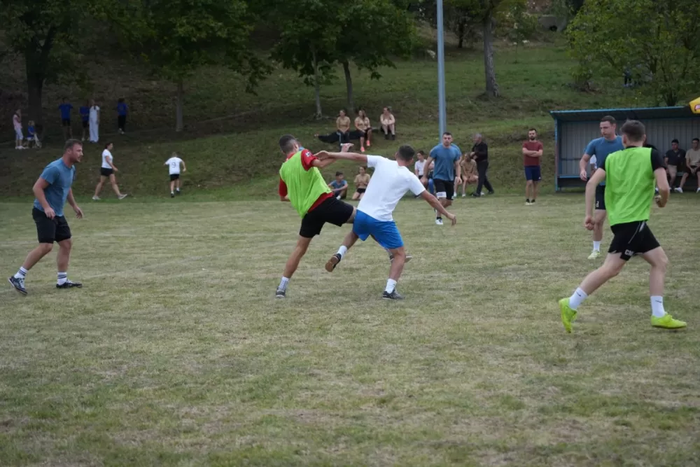 Vatrogasci brestovačkog kraja pokupili pehare na sportskim igrama u Ivandolu