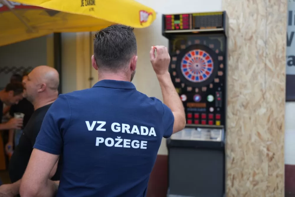 Vatrogasci brestovačkog kraja pokupili pehare na sportskim igrama u Ivandolu