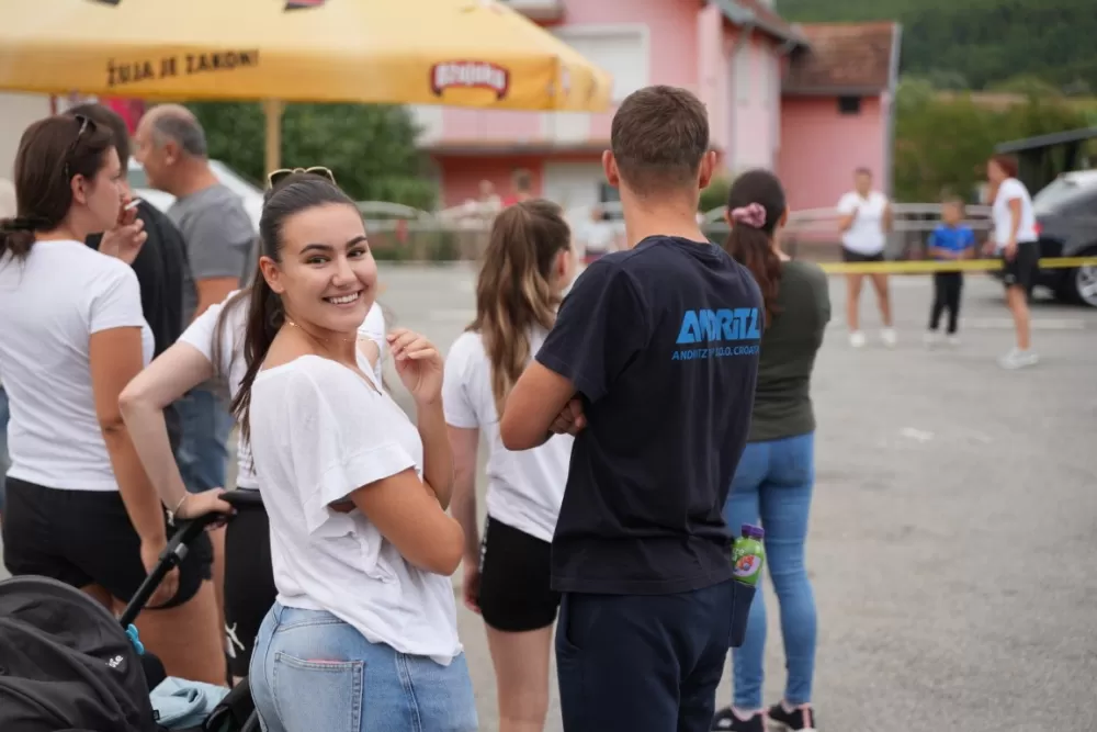 Vatrogasci brestovačkog kraja pokupili pehare na sportskim igrama u Ivandolu