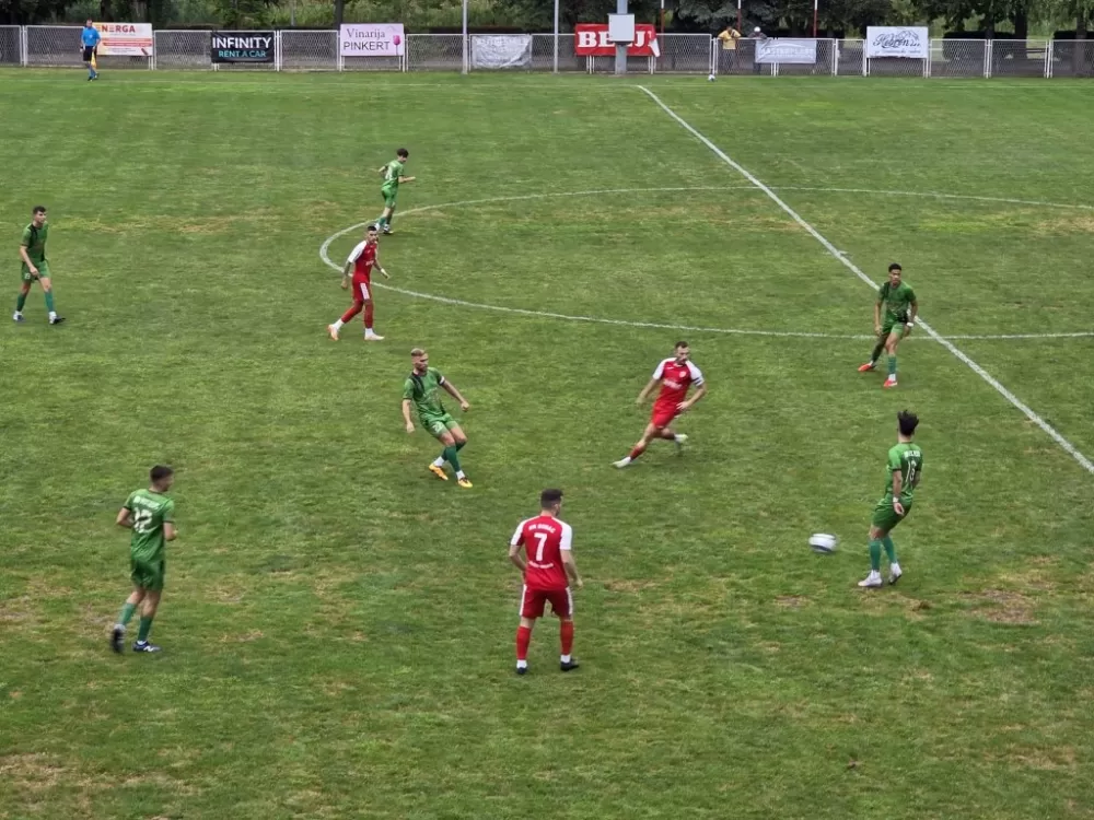 Mreže se četiri puta zatresle: NK Borac Kneževi Vinogradi - NK Kutjevo 2:2