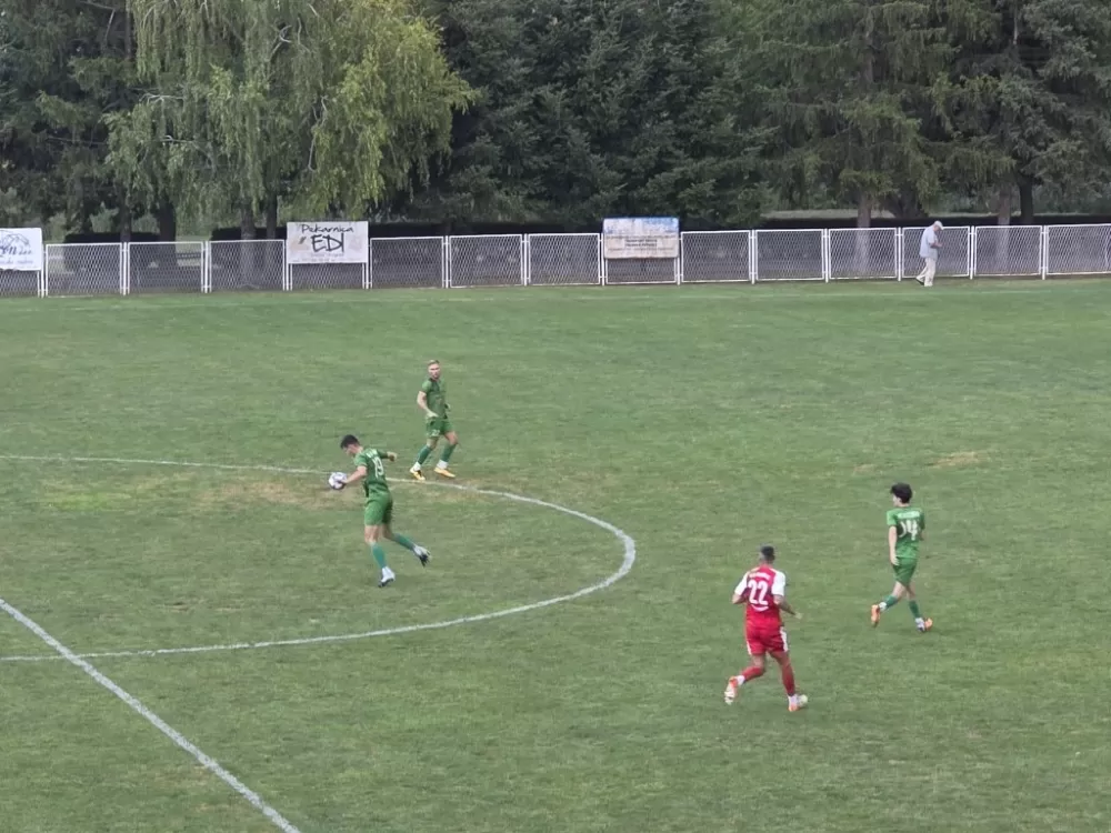 Mreže se četiri puta zatresle: NK Borac Kneževi Vinogradi - NK Kutjevo 2:2