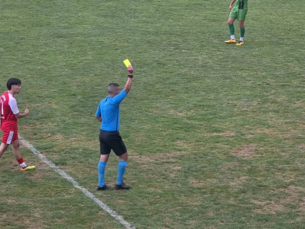 Mreže se četiri puta zatresle: NK Borac Kneževi Vinogradi - NK Kutjevo 2:2