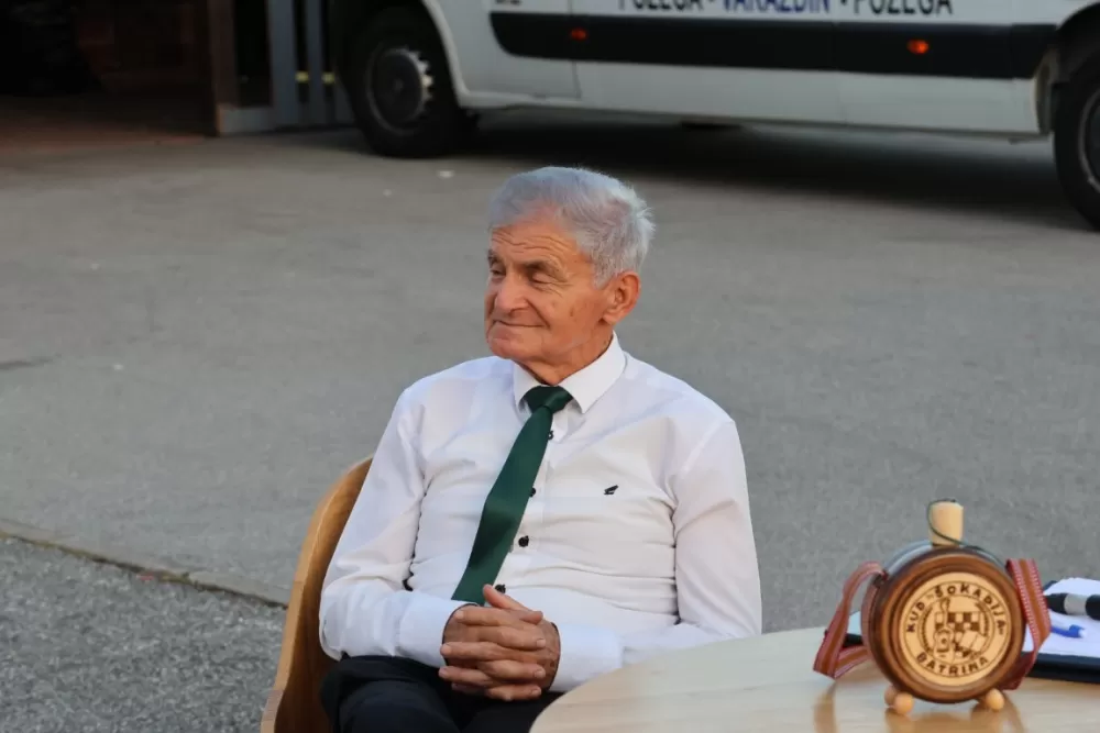 Nizale su se pjesme i napjevi, plesalo se i igralo na 29. Bekteškim susretima 