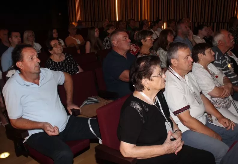 Znanstveni kolokvij o 70 godina štovanja Gospe od suza i 20 godina svetišta