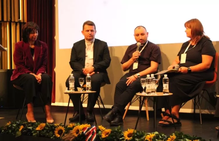 Znanstveni kolokvij o 70 godina štovanja Gospe od suza i 20 godina svetišta