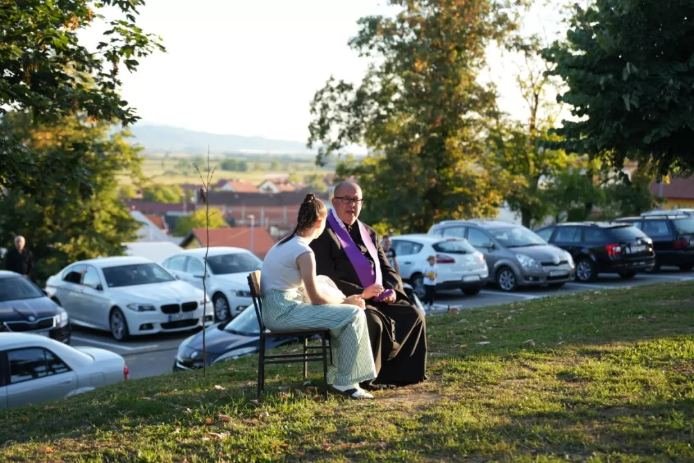/FOTOGALERIJA/ Treća večer devetnica u Pleternici