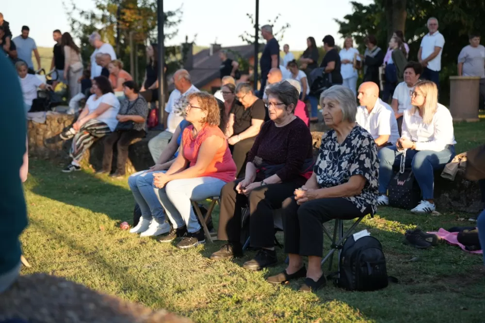 /FOTOGALERIJA/ Treća večer devetnica u Pleternici