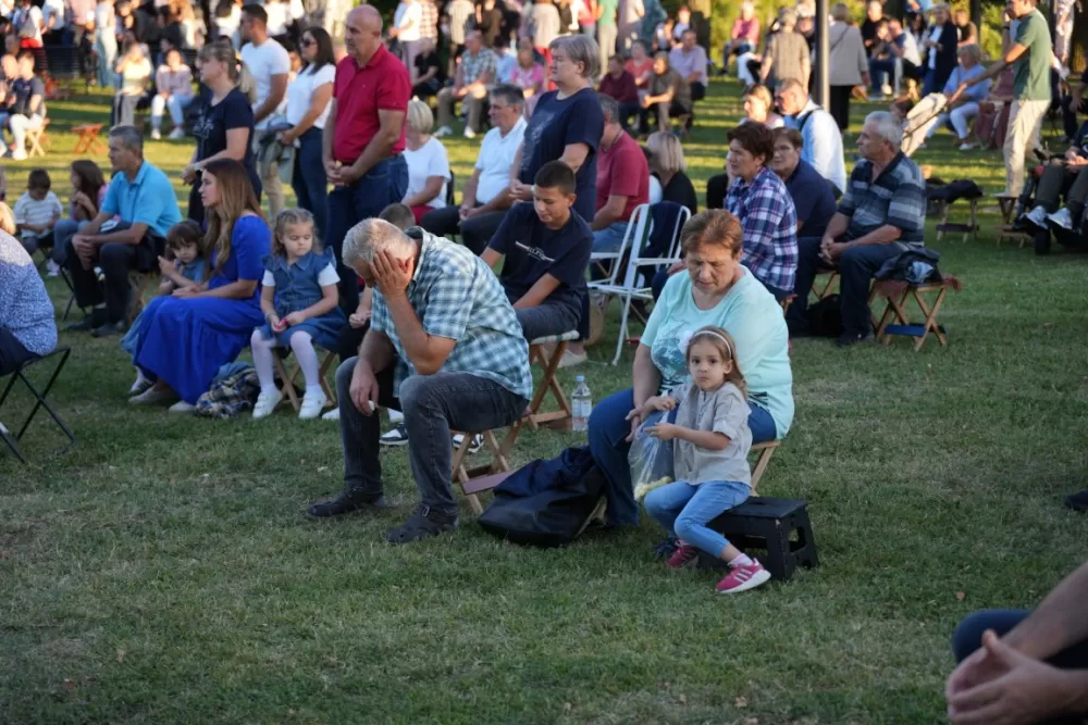 /FOTOGALERIJA/ Treća večer devetnica u Pleternici