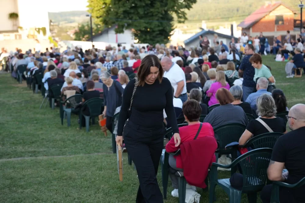 /FOTOGALERIJA/ Treća večer devetnica u Pleternici