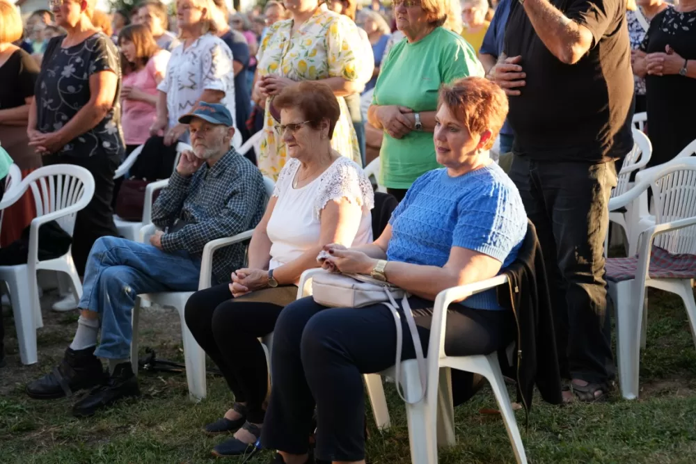 /FOTOGALERIJA/ Treća večer devetnica u Pleternici