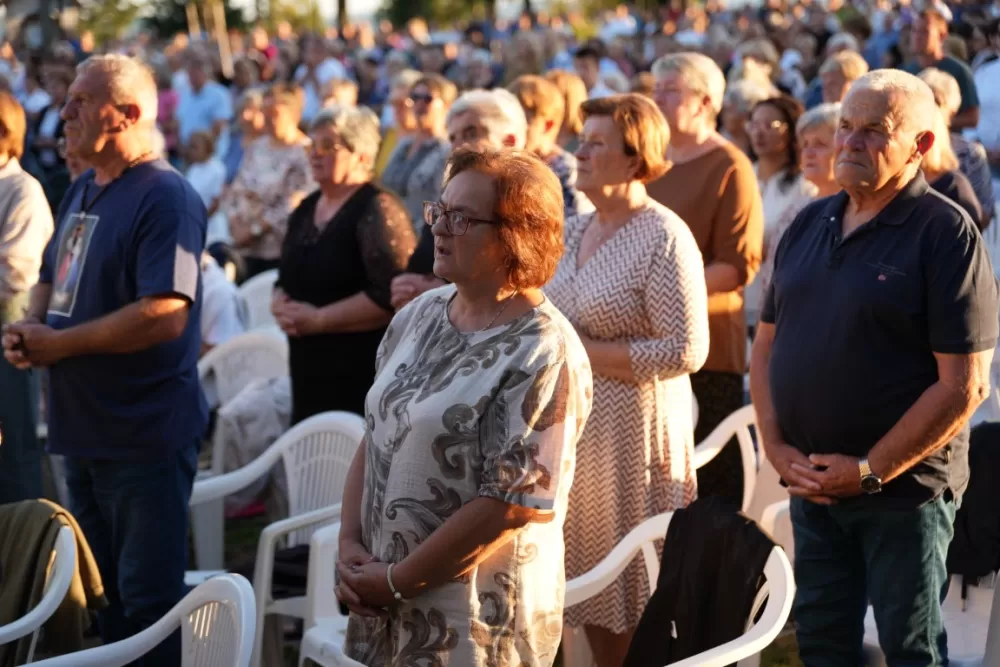 /FOTOGALERIJA/ Treća večer devetnica u Pleternici