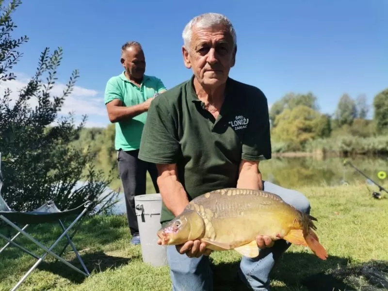 Na jezeru u Zarilcu pobjednici Petar Aračić i Marko Kladarić /FOTOGALERIJA/