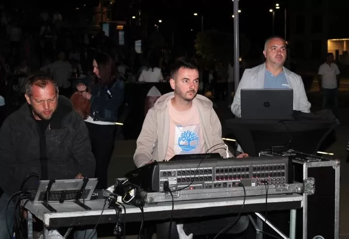 Na Trgu bećarca poslije svete mise održan koncert duhovne glazbe 