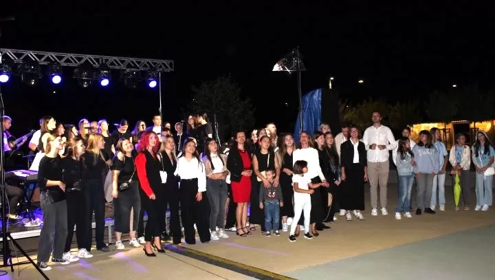 Na Trgu bećarca poslije svete mise održan koncert duhovne glazbe 