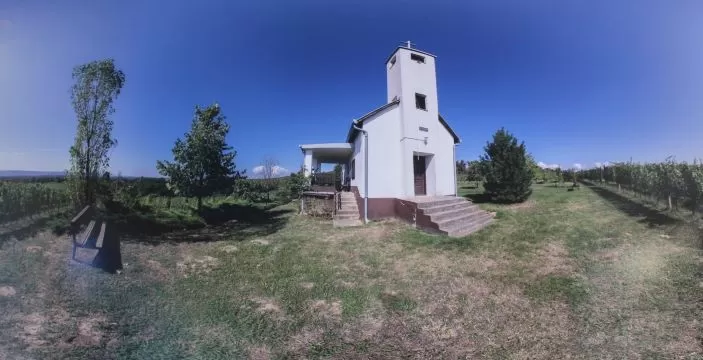 U pleterničkoj Knjižnici postavljena izložba posvećena Devetnici Gospe od Suza