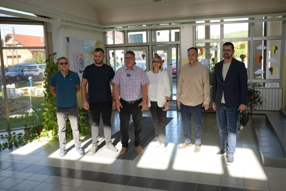 BRODSKO-POSAVSKA ŽUPANIJA NASTAVLJA S ENERGETSKOM OBNOVOM ŠKOLA