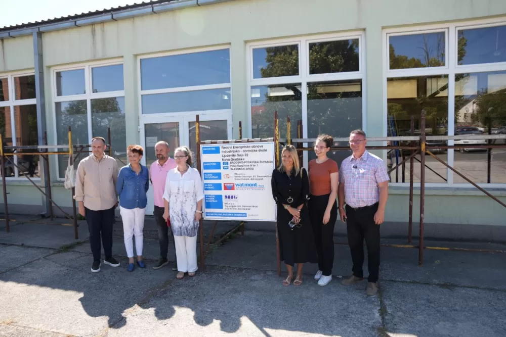 BRODSKO-POSAVSKA ŽUPANIJA NASTAVLJA S ENERGETSKOM OBNOVOM ŠKOLA