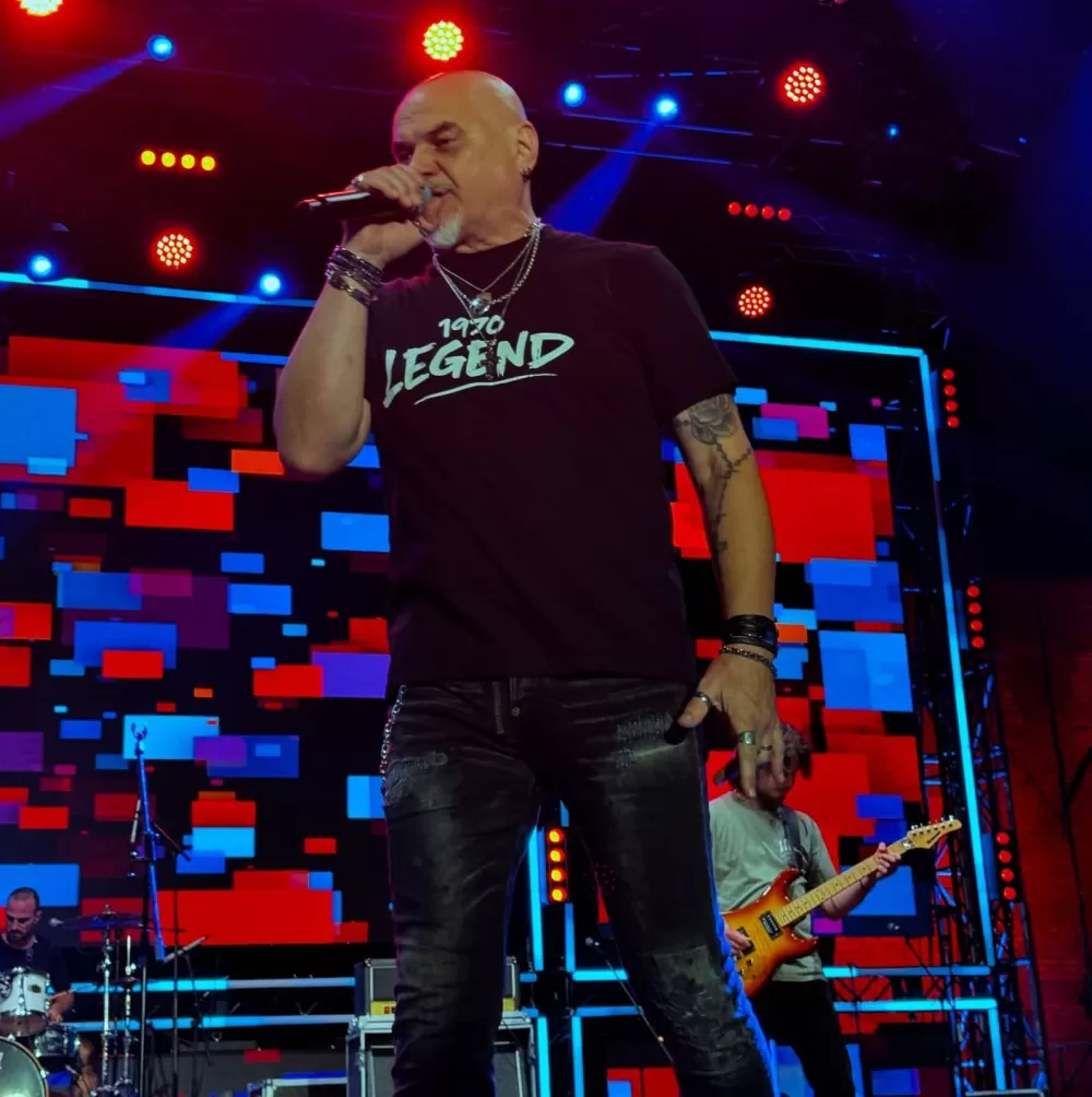 ZAVRŠIO 9. SLAVONIJA FEST CMC 200 - Oduševile mlade rock snage i Denis&Denis