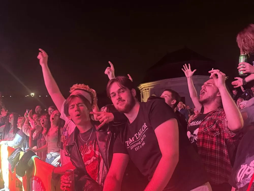 ZAVRŠIO 9. SLAVONIJA FEST CMC 200 - Oduševile mlade rock snage i Denis&Denis