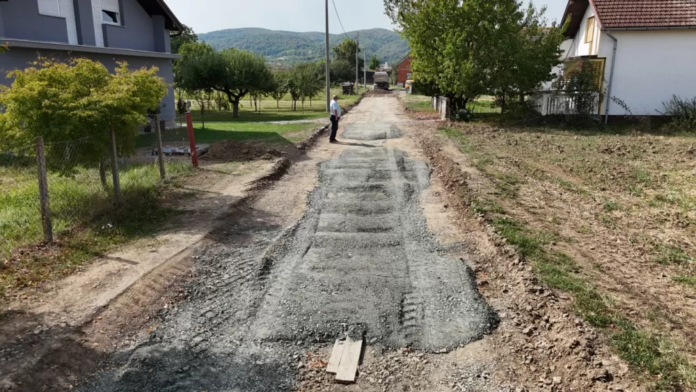 Uz rekonstrukciju dijela ulice V. Nazora u Jakšiću izgradnja i kanalizacijske mreže kao i u Ulici Baruna Trenka