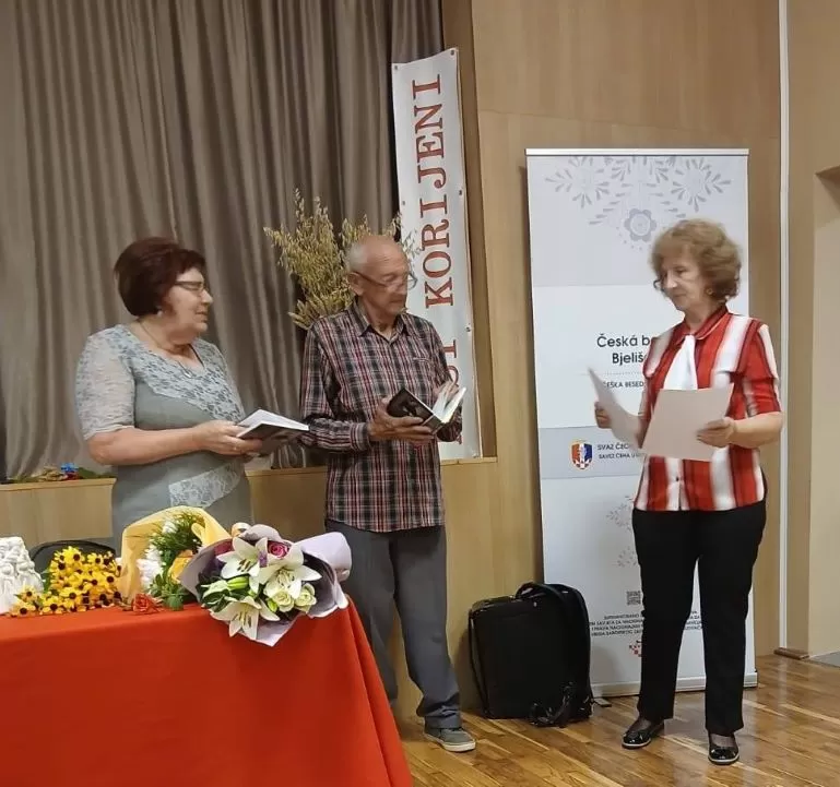 U Bjeliševcu predstavljeno književno stvaralaštvo Mire Šulc iz Jakšića