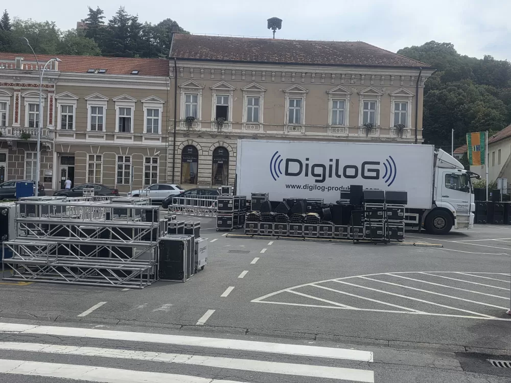 Intenzivne su pripreme za 56. festival Zlatne žice Slavonije.
