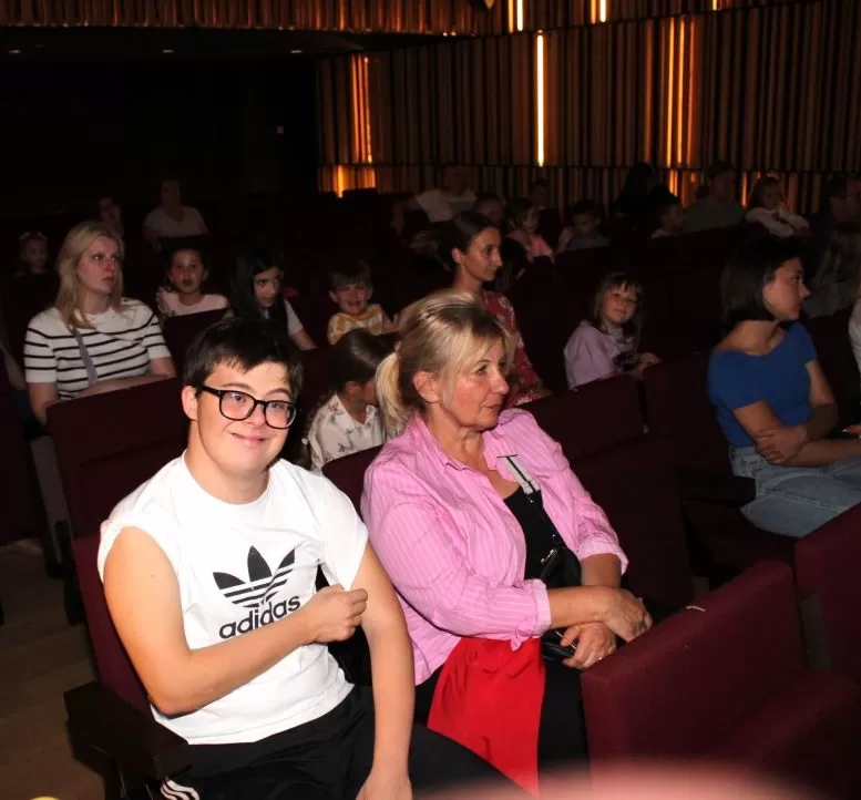 ZADNJI OVOGODIŠNJI „KNJIGNIK“ ZA DJECU I MLADE: Kviz iz književnosti, dječja predstava “Palčica“ i STEM radionica