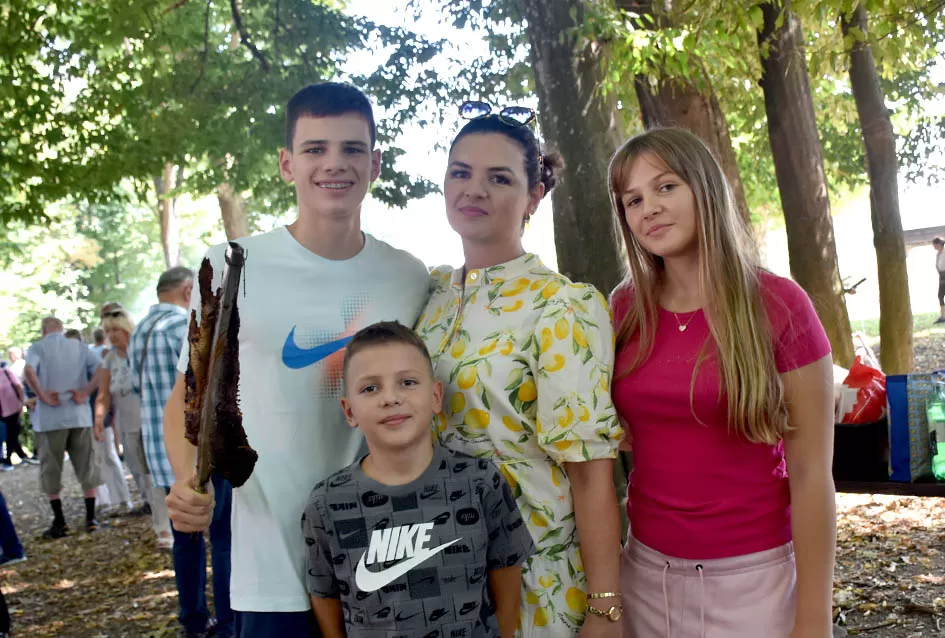 Branko Radovanović najbolji je fiš majstor 29. požeške Fišijade