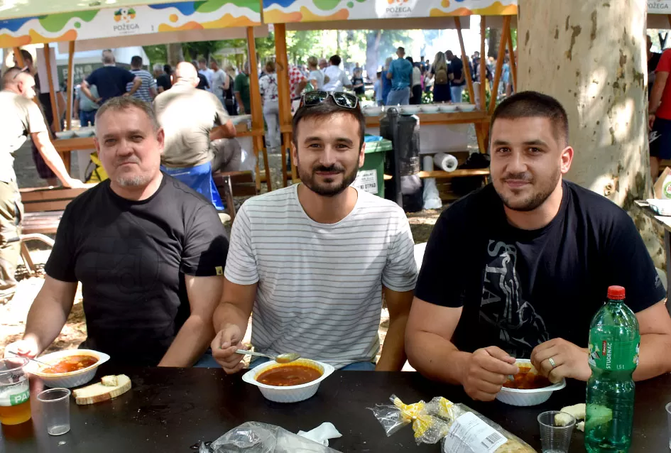 Branko Radovanović najbolji je fiš majstor 29. požeške Fišijade