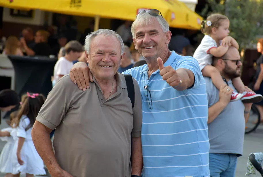 (FOTOGALERIJA) SVEČANA FESTIVALSKA POVORKA ULICAMA GRADA: Pokazana ljepta baštine koja krasi Požešku kotlinu