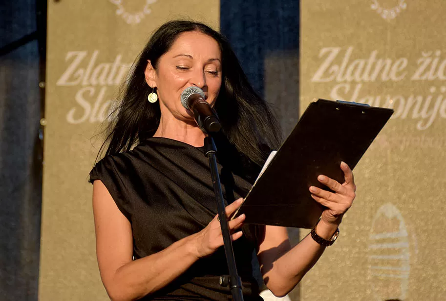 (FOTOGALERIJA) SVEČANA FESTIVALSKA POVORKA ULICAMA GRADA: Pokazana ljepta baštine koja krasi Požešku kotlinu