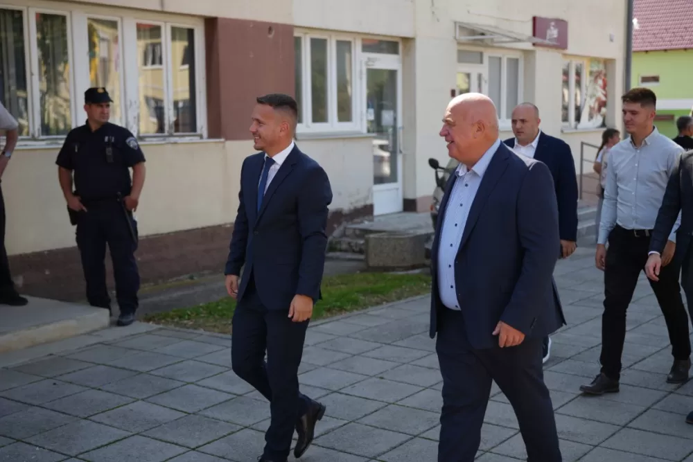 Zaslužnima dodijeljena javna priznanja i zahvalnice povodom obilježavanja Dana grada Kutjeva