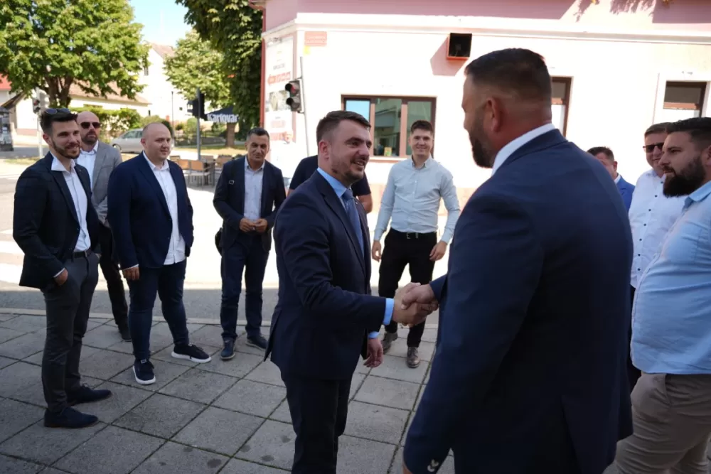 Zaslužnima dodijeljena javna priznanja i zahvalnice povodom obilježavanja Dana grada Kutjeva