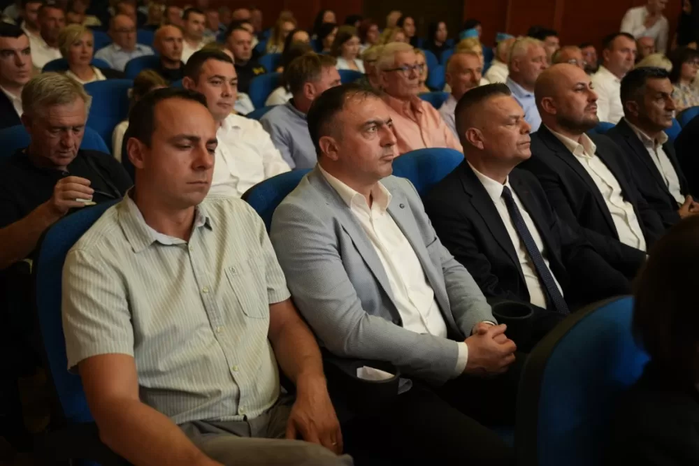 Zaslužnima dodijeljena javna priznanja i zahvalnice povodom obilježavanja Dana grada Kutjeva