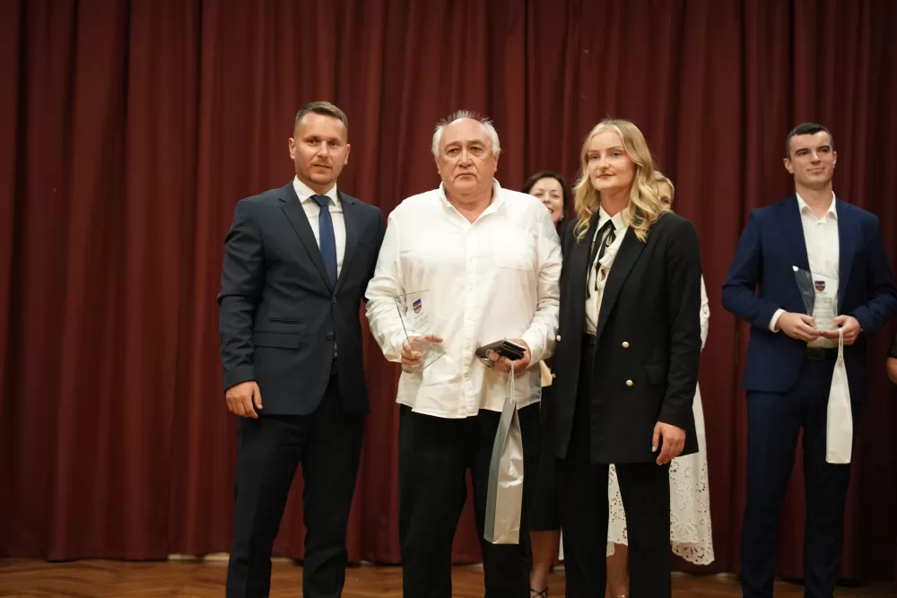 Zaslužnima dodijeljena javna priznanja i zahvalnice povodom obilježavanja Dana grada Kutjeva