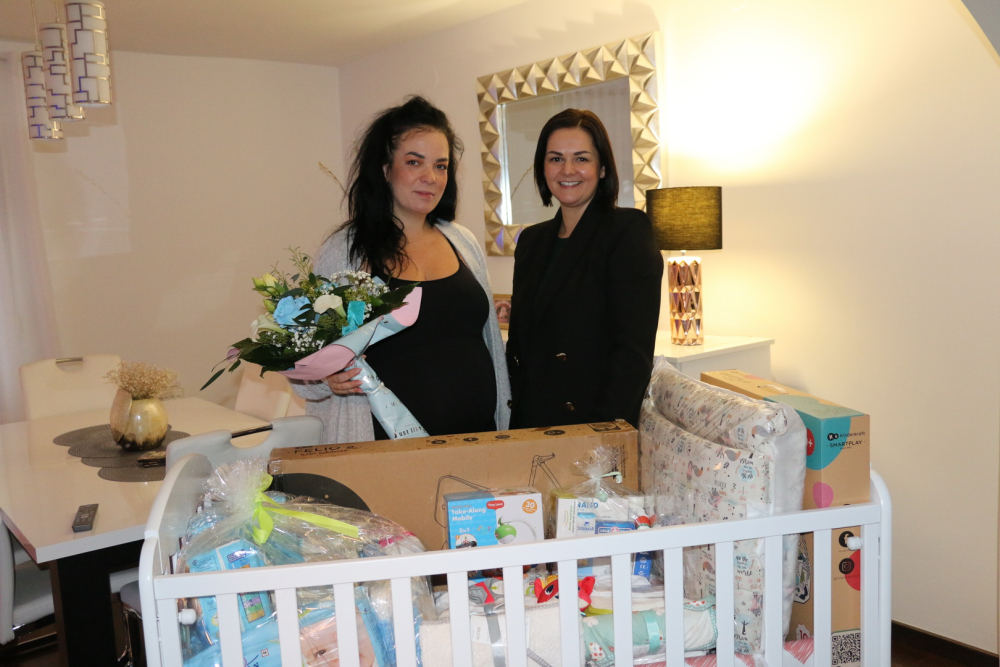 SB Online | Grad Sl. Brod razveselio pet obitelji: Pogledajte što su sve dobili