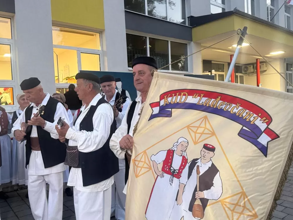 “Bablje ljeto” u Donjim Andrijevcima nadmašilo sva očekivanja