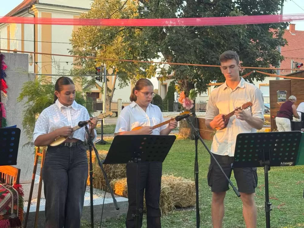 “Bablje ljeto” u Donjim Andrijevcima nadmašilo sva očekivanja