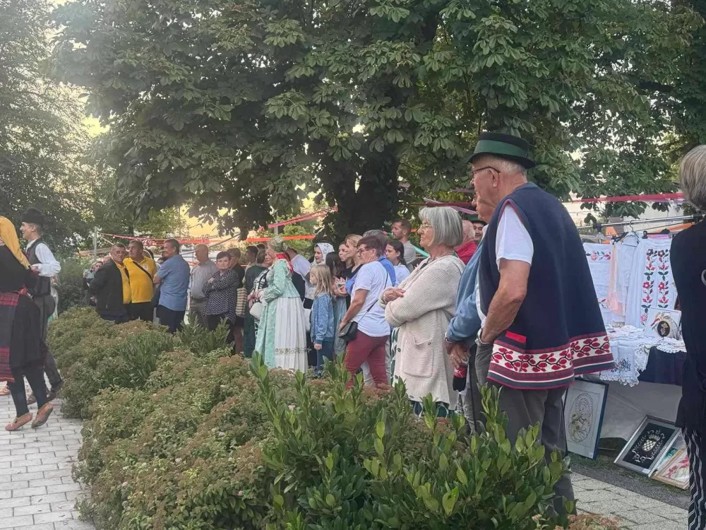 “Bablje ljeto” u Donjim Andrijevcima nadmašilo sva očekivanja