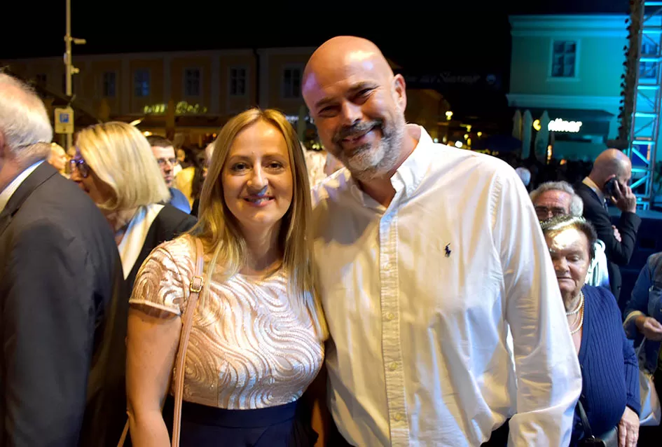 (FOTOGALERIJA) Festivalski koncert u čast Ćiri Gašparcu- obitelji plaketa zahvale za njegov doprinos glazbenoj baštini