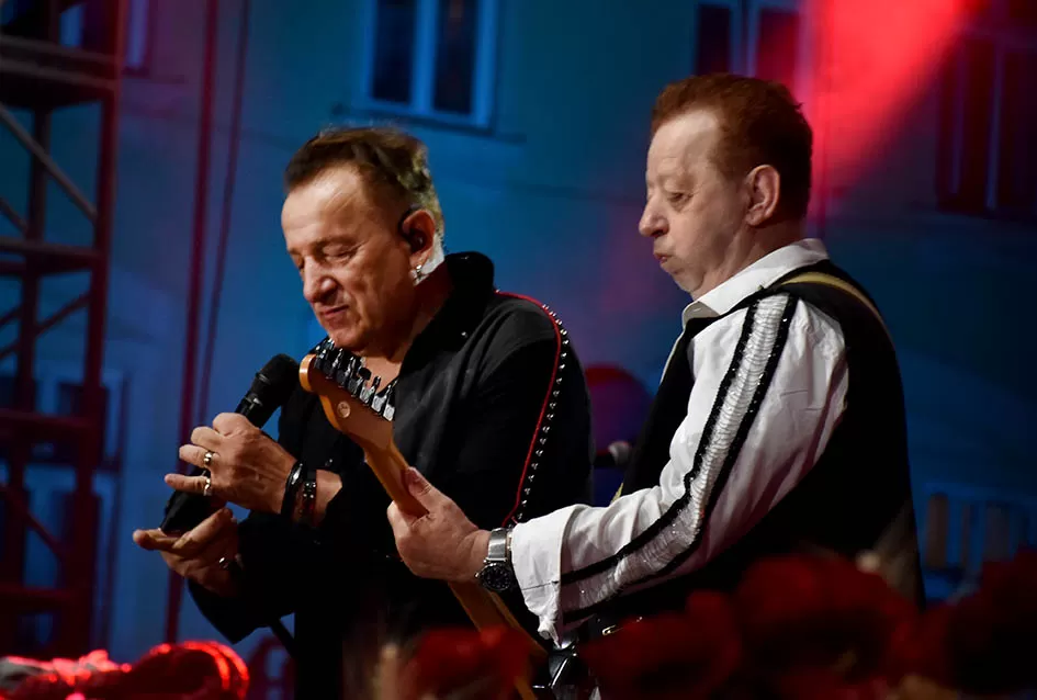 (FOTOGALERIJA) Festivalski koncert u čast Ćiri Gašparcu- obitelji plaketa zahvale za njegov doprinos glazbenoj baštini