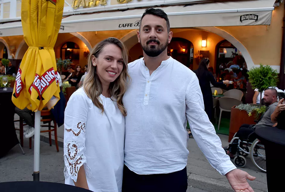 (VELIKA FOTOGALERIJA) Zlatne žice  Slavonije iznjedrile nove tamburaške hitove