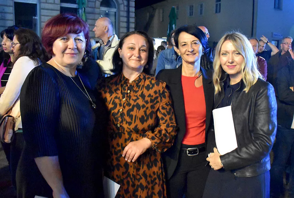 (VELIKA FOTOGALERIJA) Zlatne žice  Slavonije iznjedrile nove tamburaške hitove